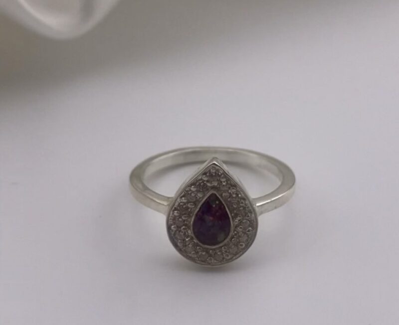 Memorial Curved Teardrop Ring - Image 4