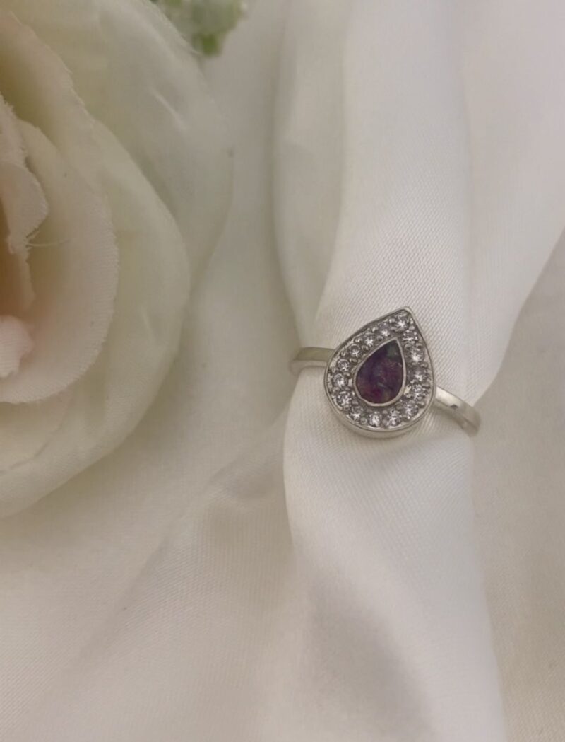 Memorial Curved Teardrop Ring - Image 3