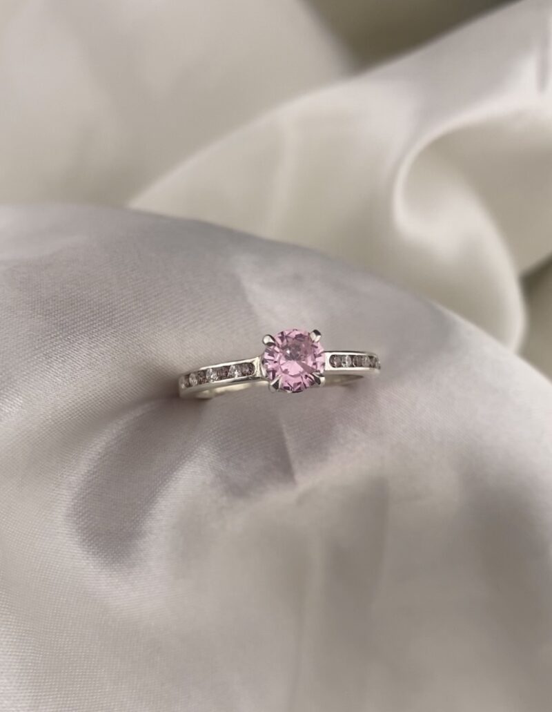 Memorial Chamber Solitaire Pave Ring - Image 8