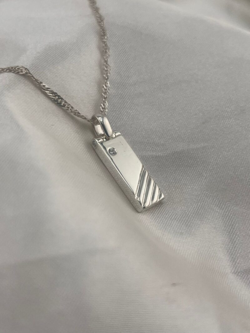 Reinvented Solitaire Accent Bar Pendant - Image 4