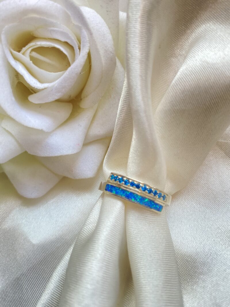 Memorial Reinvented Arella- Size Medium (Q - V)