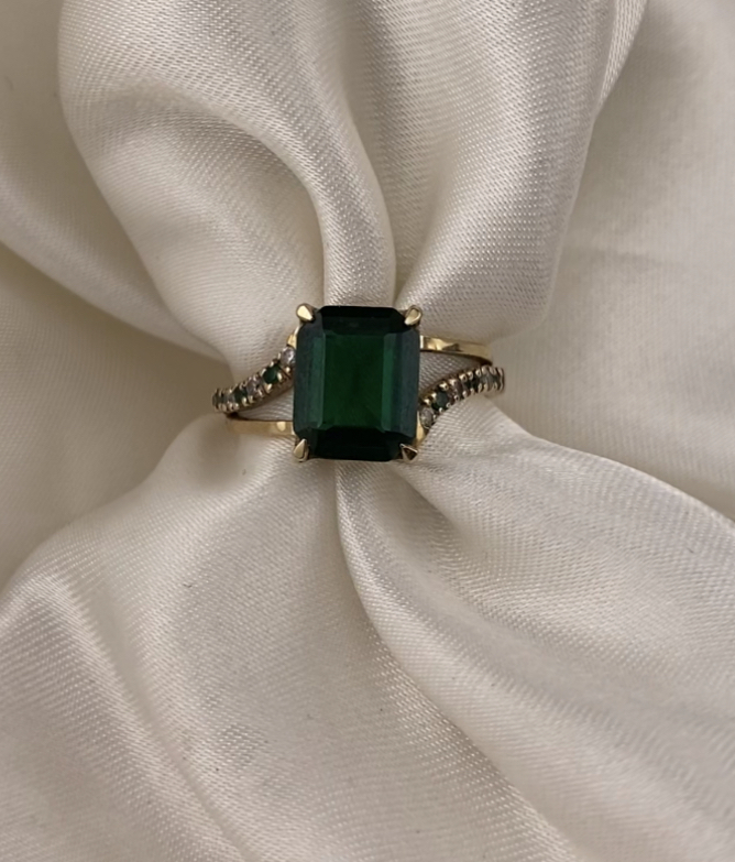 Reinvented Emerald Cut Accent Split Ring- Size Extra Large (Z+1 - Z+6)